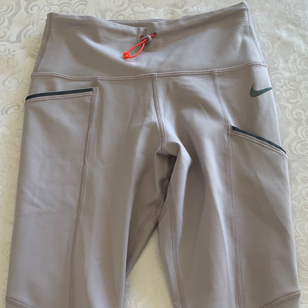 Women’s small running pants